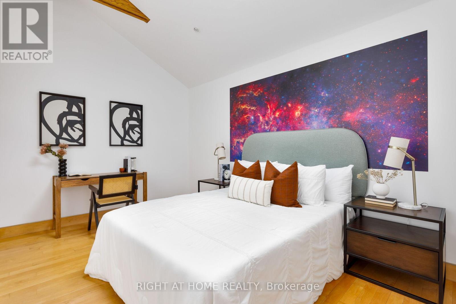 16 Marquis Avenue, Toronto, Ontario  M8X 1V4 - Photo 38 - W13116782