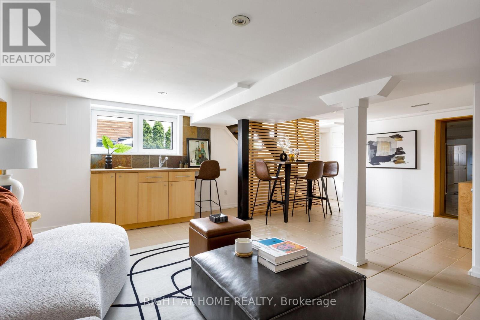 16 Marquis Avenue, Toronto, Ontario  M8X 1V4 - Photo 43 - W13116782