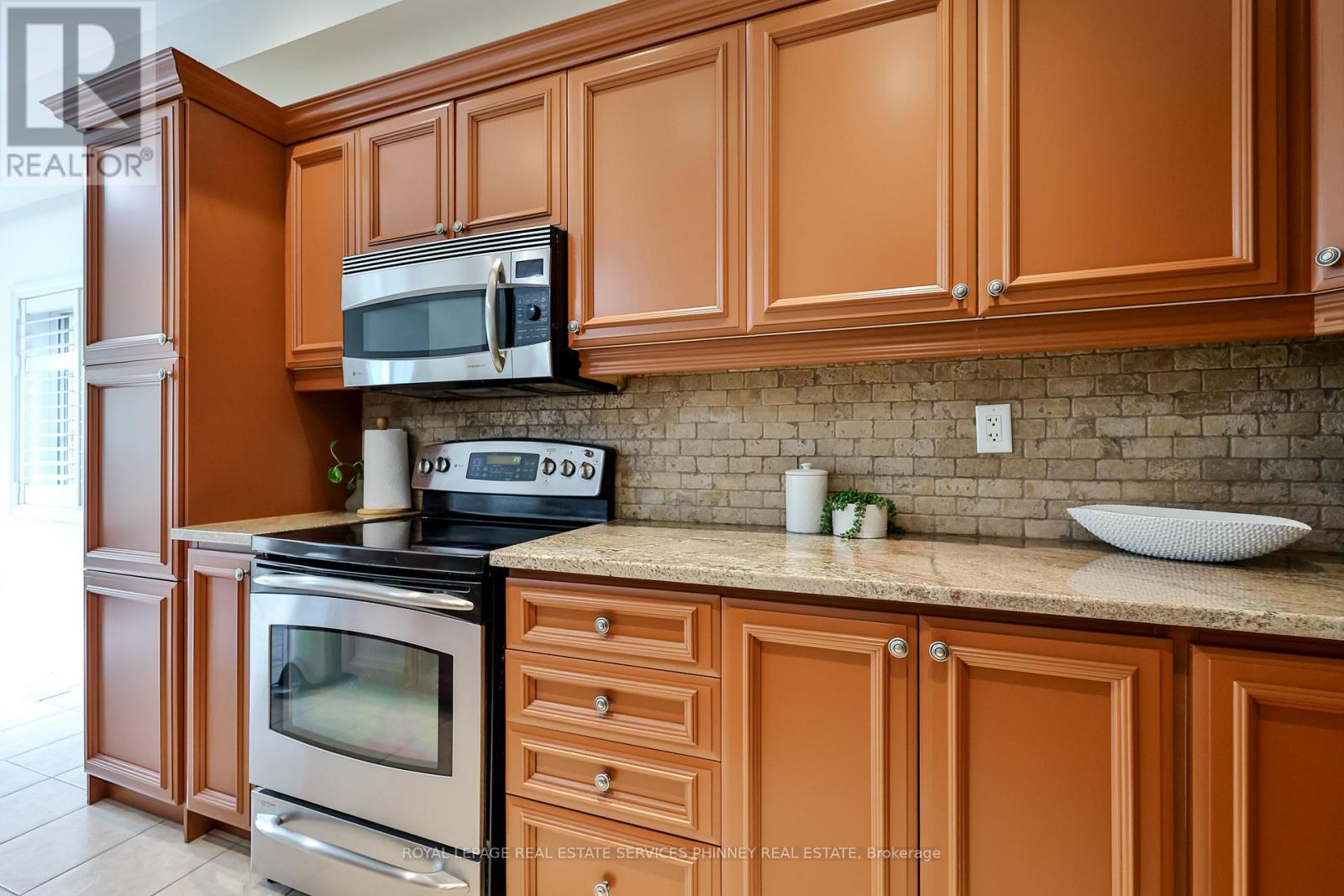 26 - 230 Paisley Boulevard, Mississauga, Ontario  L5B 0C5 - Photo 16 - W13116852