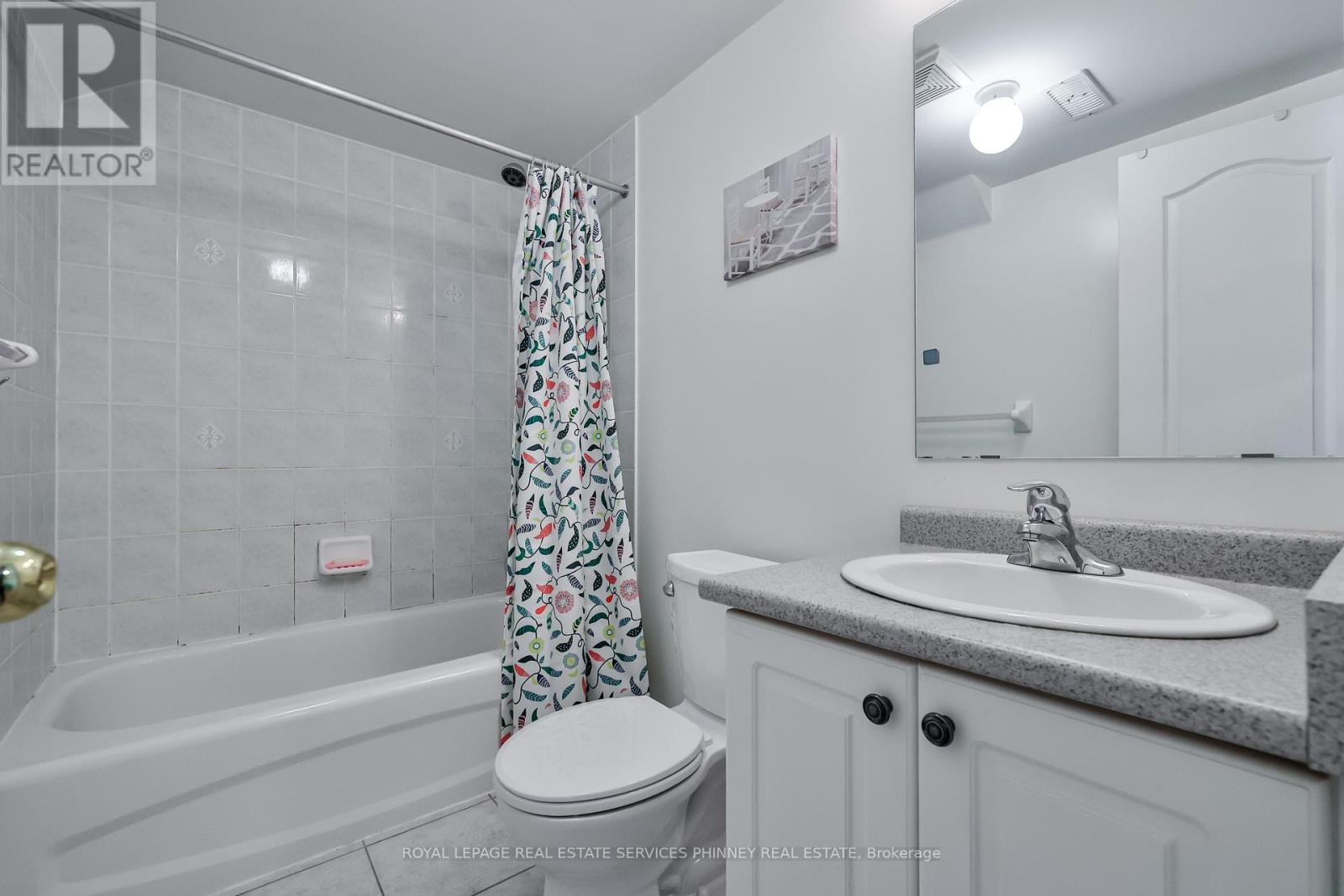 26 - 230 Paisley Boulevard, Mississauga, Ontario  L5B 0C5 - Photo 37 - W13116852