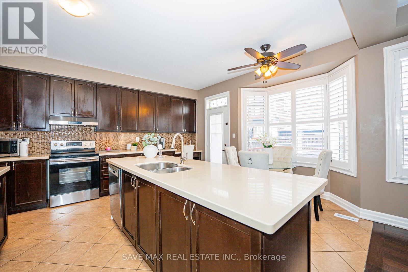 Upper - 198 Gardenbrooke Trail, Brampton, Ontario  L6P 3C8 - Photo 16 - W13116908