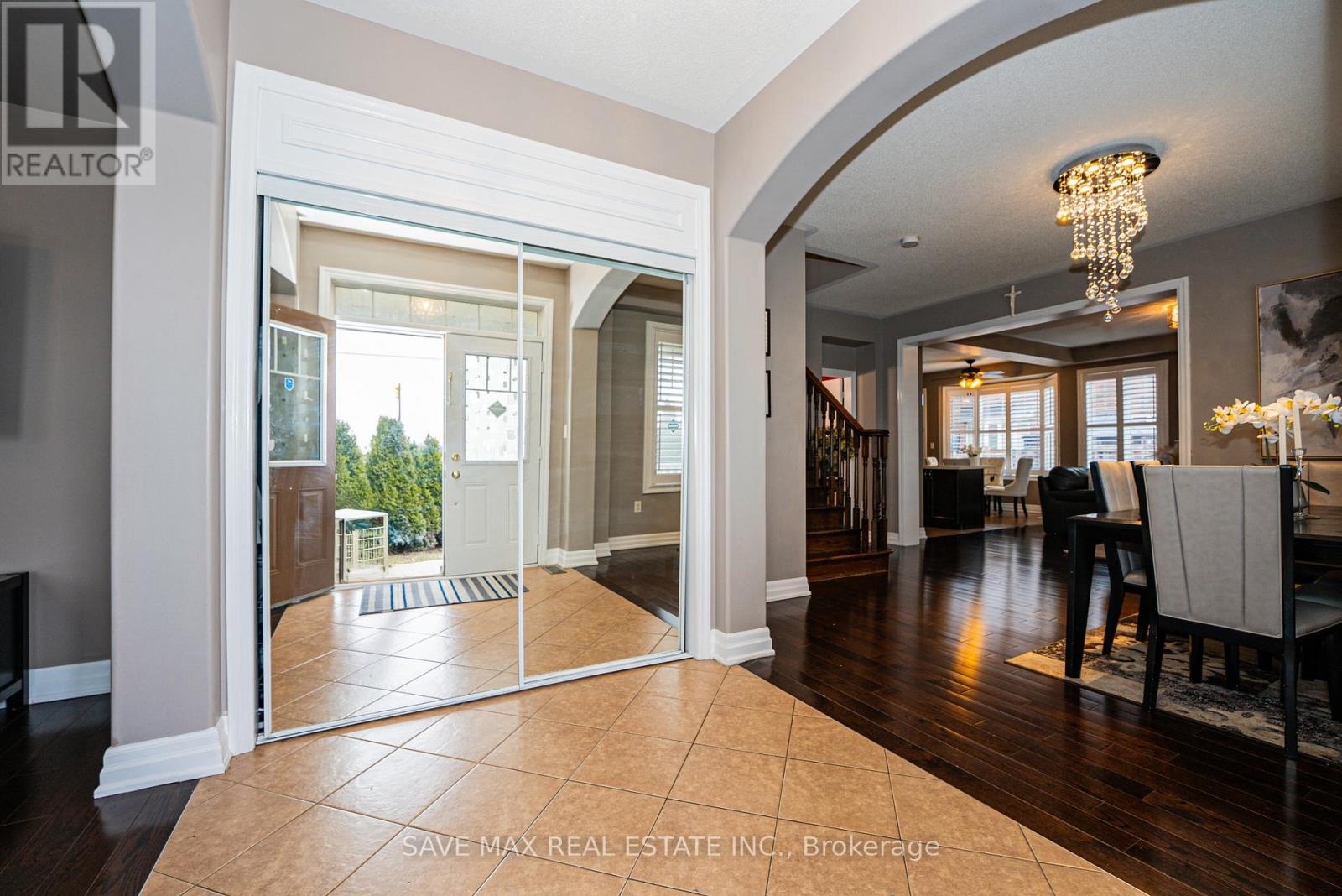 Upper - 198 Gardenbrooke Trail, Brampton, Ontario  L6P 3C8 - Photo 7 - W13116908