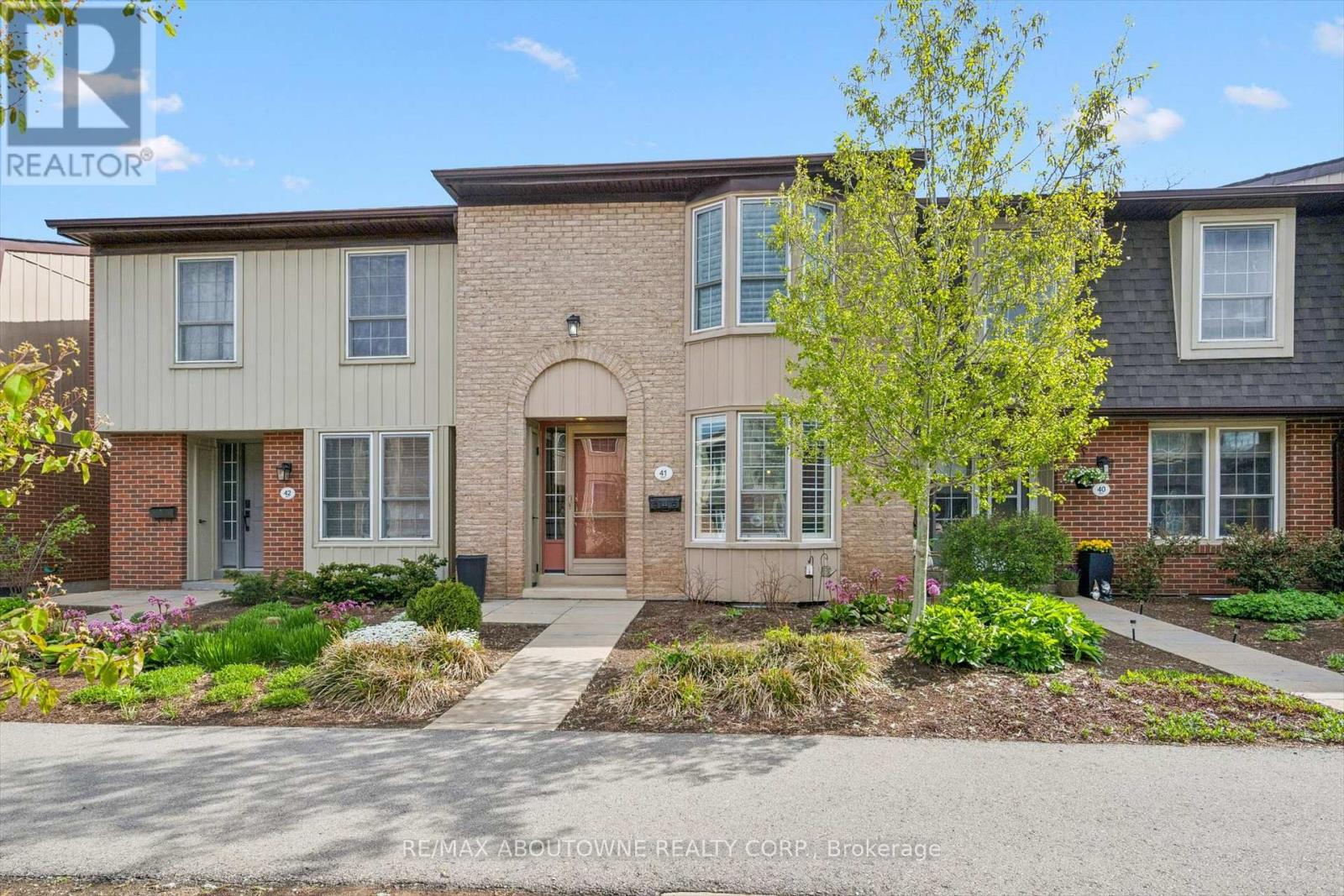 41 - 3041 Glencrest Road, Burlington, Ontario  L7N 3K1 - Photo 2 - W13116972