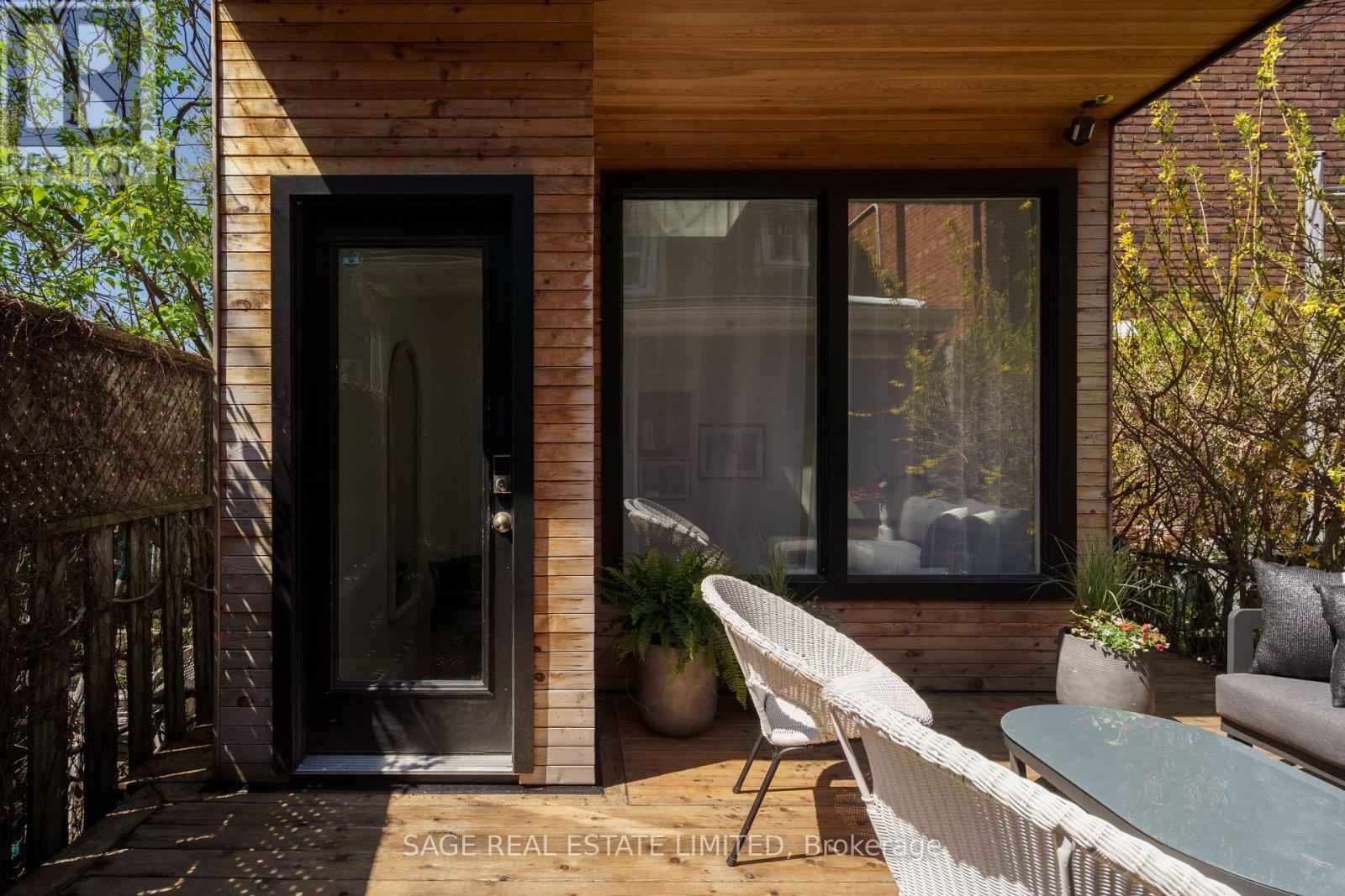 12 Via Italia, Toronto, Ontario  M6H 3R2 - Photo 26 - W13116982