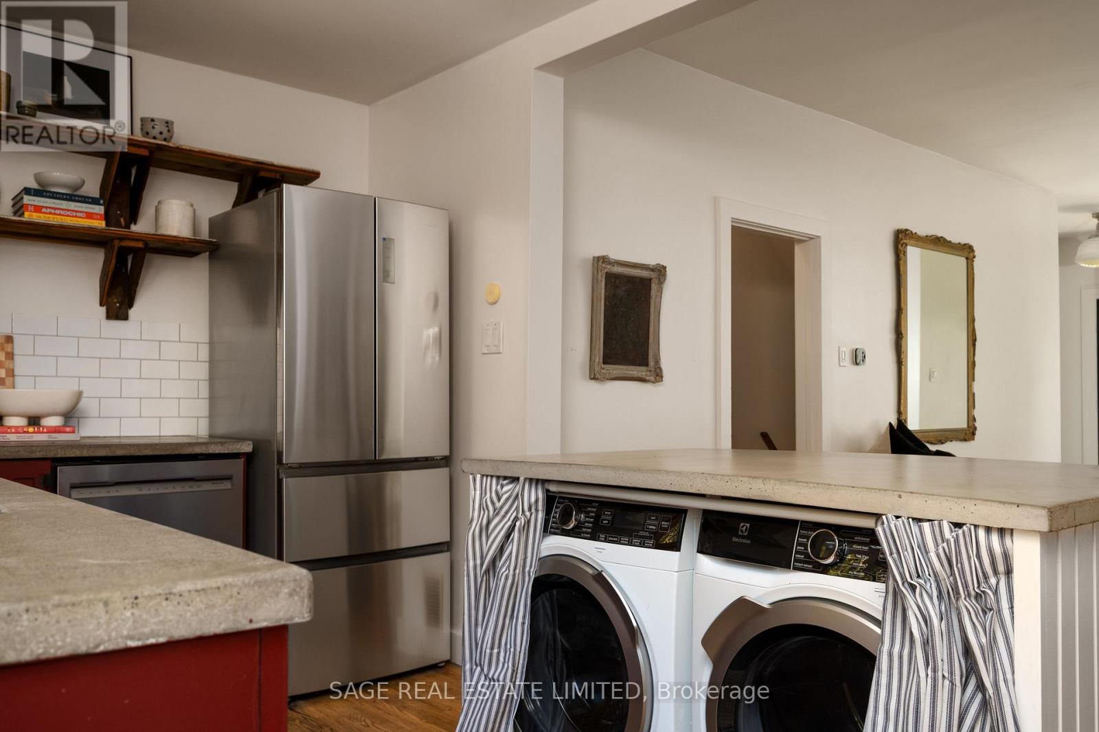 12 Via Italia, Toronto, Ontario  M6H 3R2 - Photo 8 - W13116982