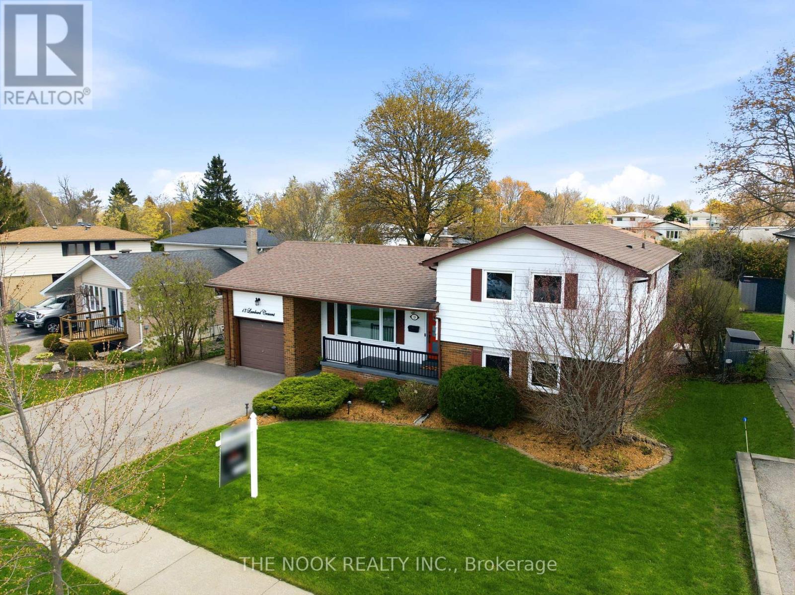 13 Lambard Crescent, Ajax, Ontario  L1S 1M6 - Photo 35 - E13117072