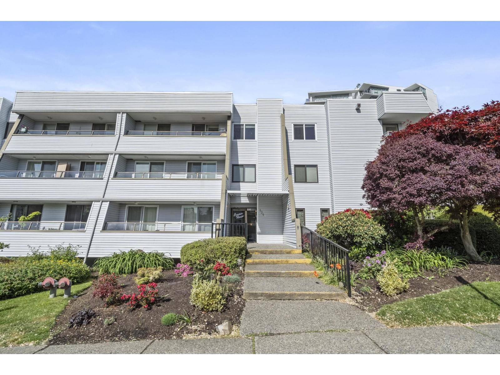 112 1341 GEORGE STREET, White Rock, British Columbia