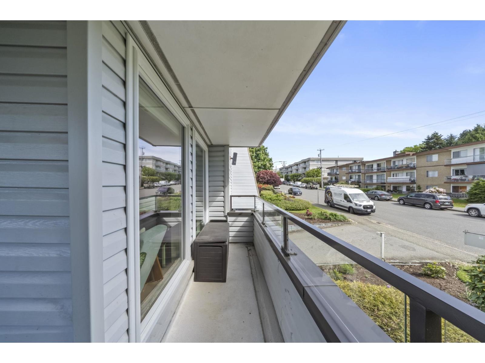 112 1341 George Street, White Rock, British Columbia  V4B 4A1 - Photo 15 - R3122521