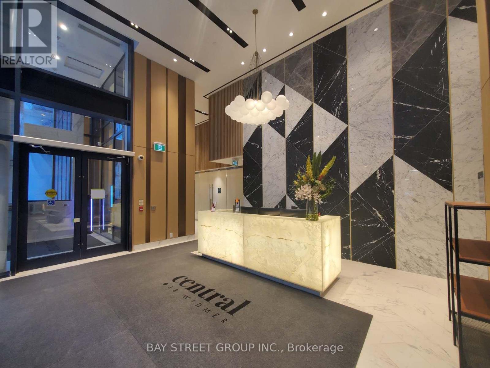 1510 - 38 Widmer Street, Toronto, Ontario  M5V 2E9 - Photo 2 - C12901504