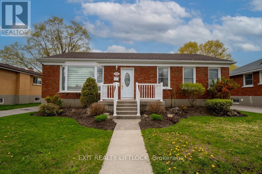 529 Shirley Avenue, Peterborough, Ontario  K9J 5N9 - Photo 1 - X13117000