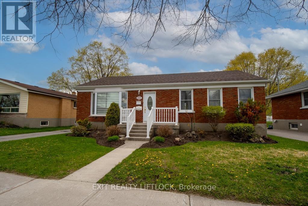 529 Shirley Avenue, Peterborough, Ontario  K9J 5N9 - Photo 2 - X13117000