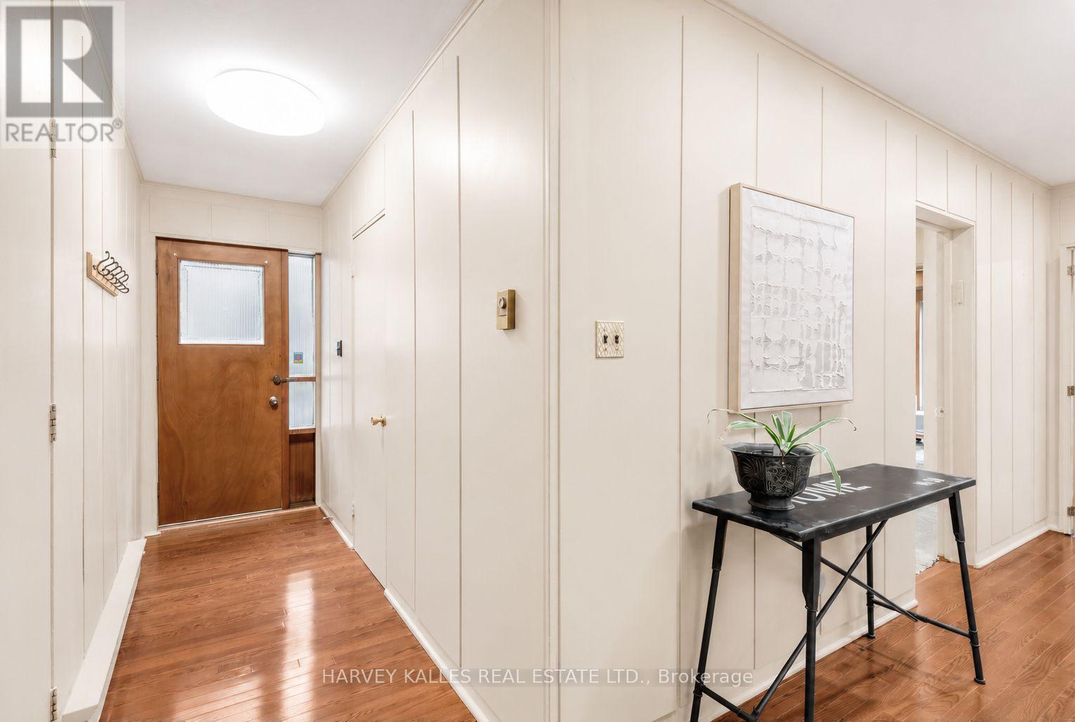 71 Prue Avenue, Toronto, Ontario  M6B 1R6 - Photo 26 - C13101780