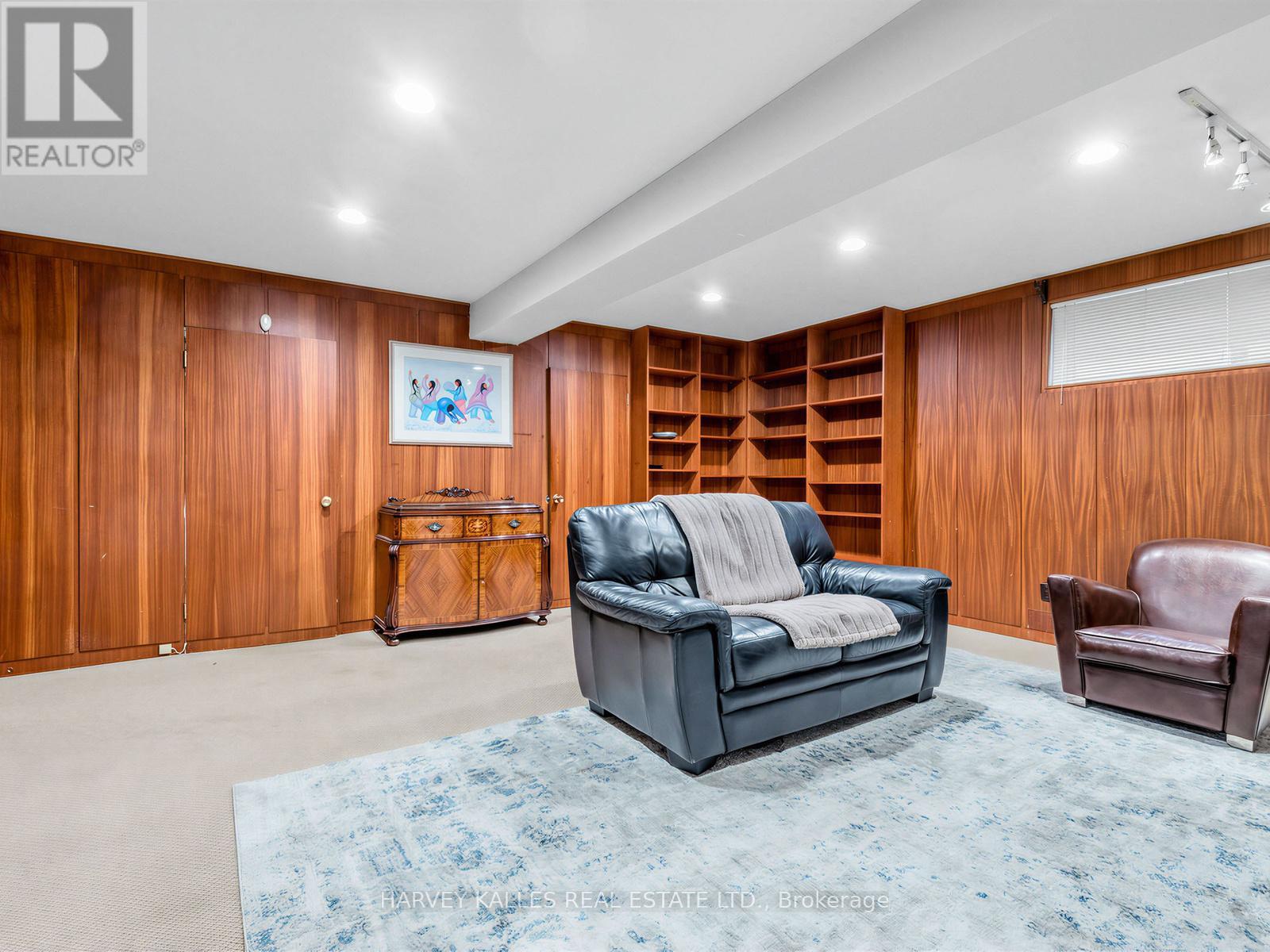 71 Prue Avenue, Toronto, Ontario  M6B 1R6 - Photo 32 - C13101780