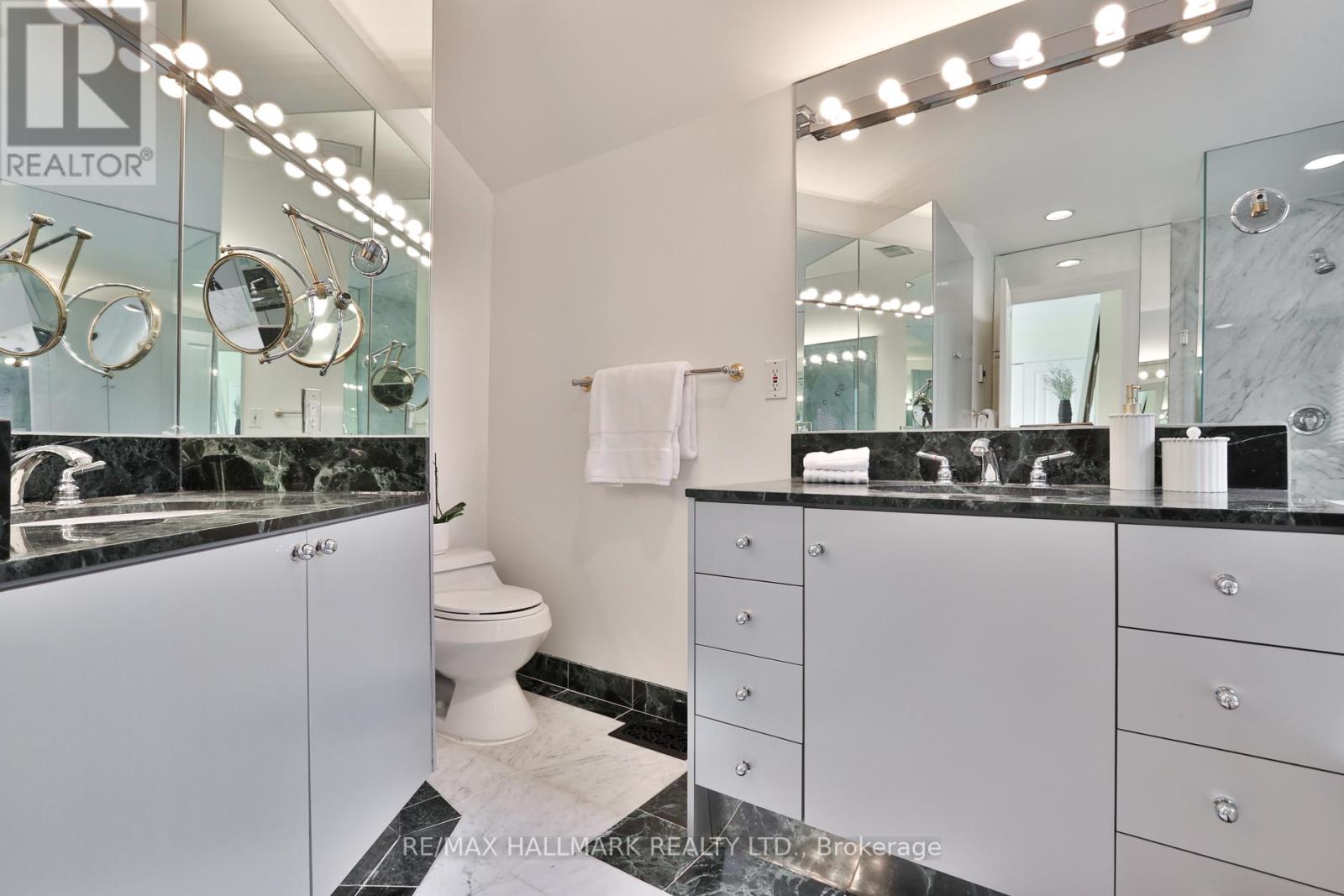 569 Briar Hill Avenue, Toronto, Ontario  M5N 1N1 - Photo 25 - C13109530