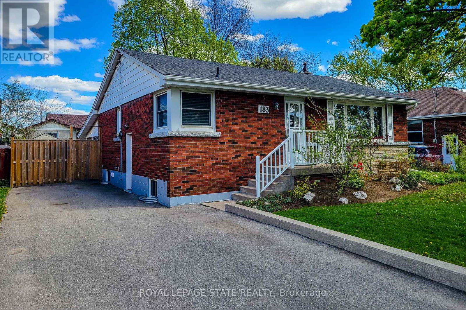 183 Allenby Avenue, Hamilton, Ontario  L9A 2V1 - Photo 3 - X13116646