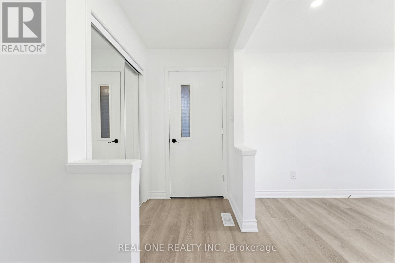 63 Palm Crescent, Brantford, Ontario  N3R 5G1 - Photo 4 - X13116726