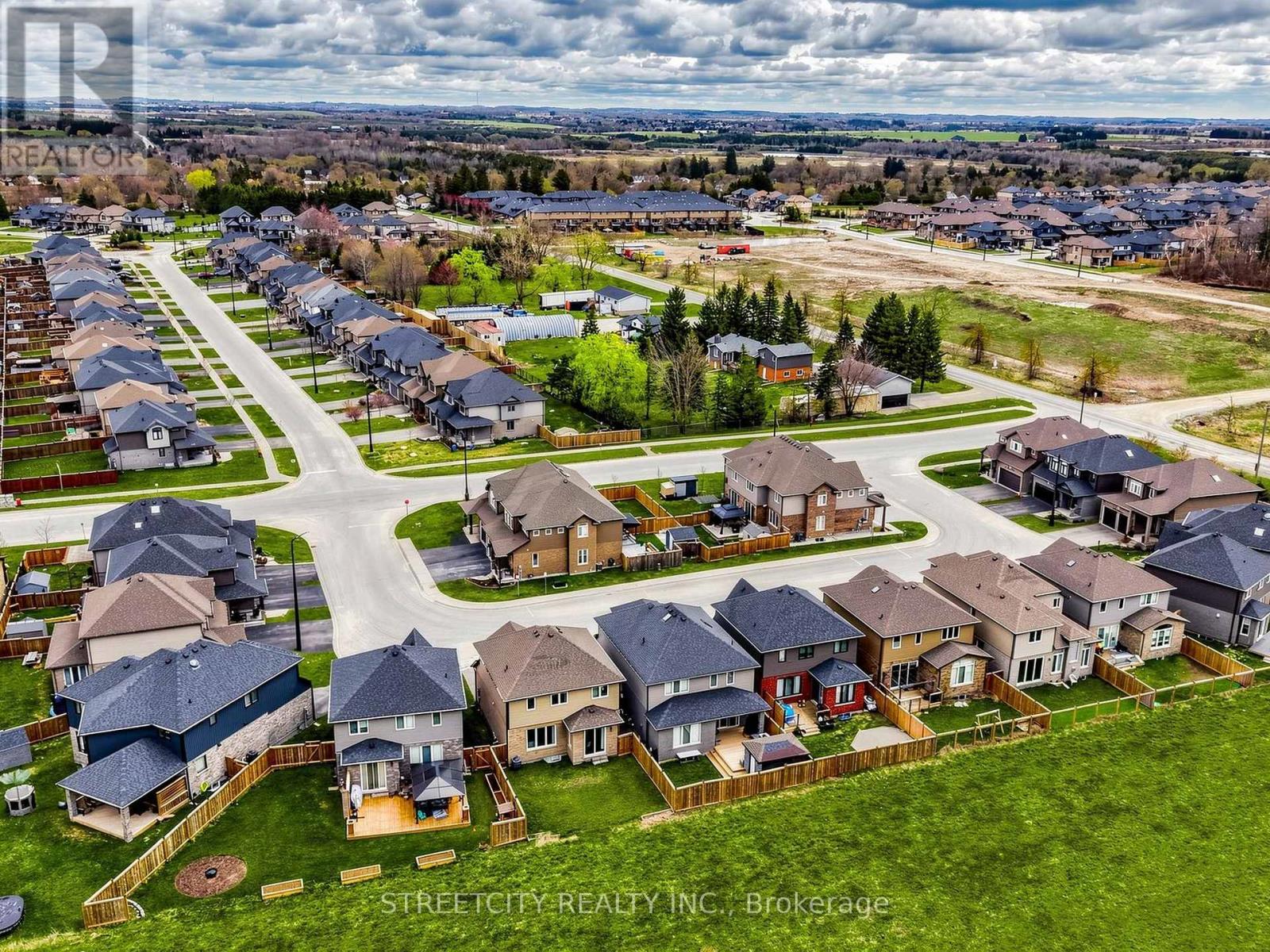 22 Sparrow Crescent, East Luther Grand Valley, Ontario  L9W 0R7 - Photo 45 - X13116984