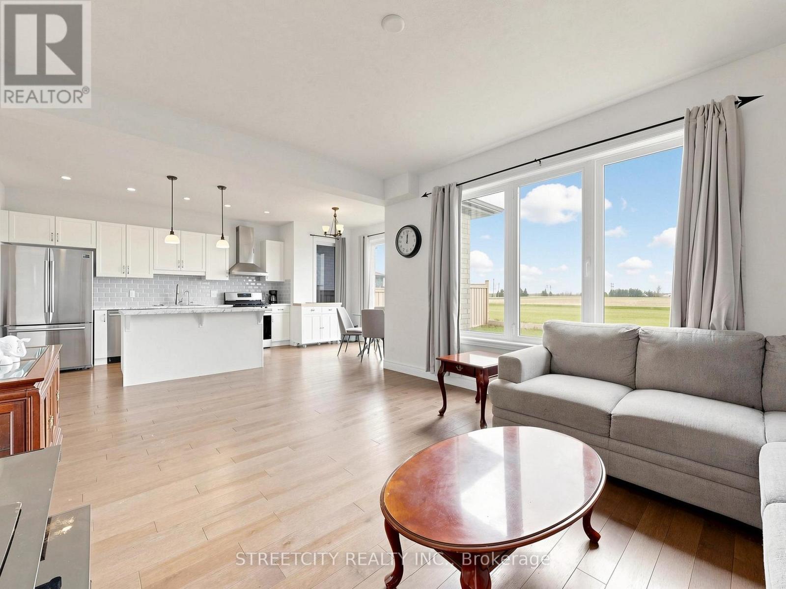 22 Sparrow Crescent, East Luther Grand Valley, Ontario  L9W 0R7 - Photo 8 - X13116984
