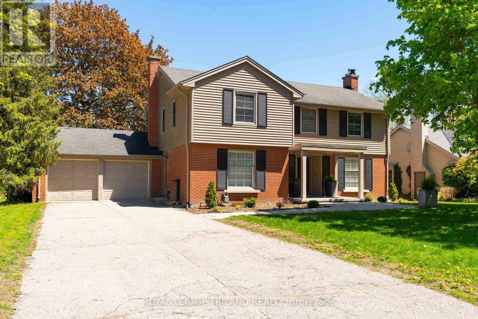 1104 The Parkway, London East, Ontario  N6A 2X3 - Photo 1 - X13117050