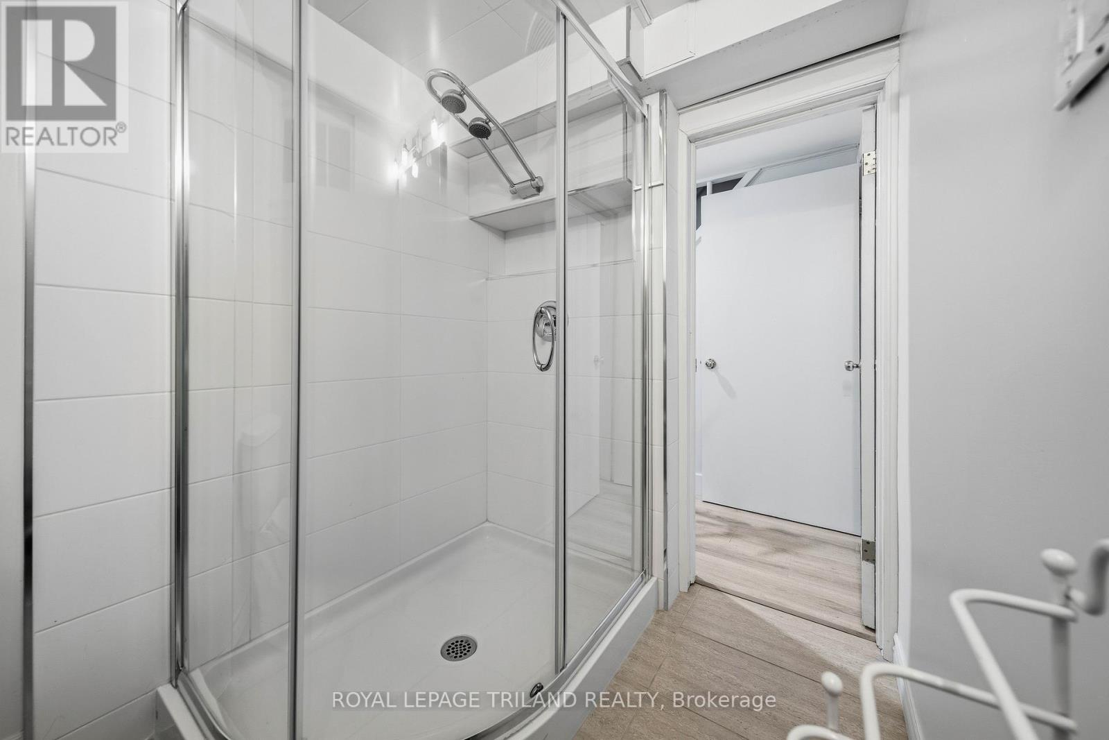 1104 The Parkway, London East, Ontario  N6A 2X3 - Photo 39 - X13117050