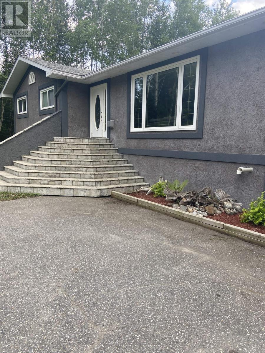 481 Goldpines Hwy, Ear Falls, Ontario  P0V 1T0 - Photo 3 - TB2600988