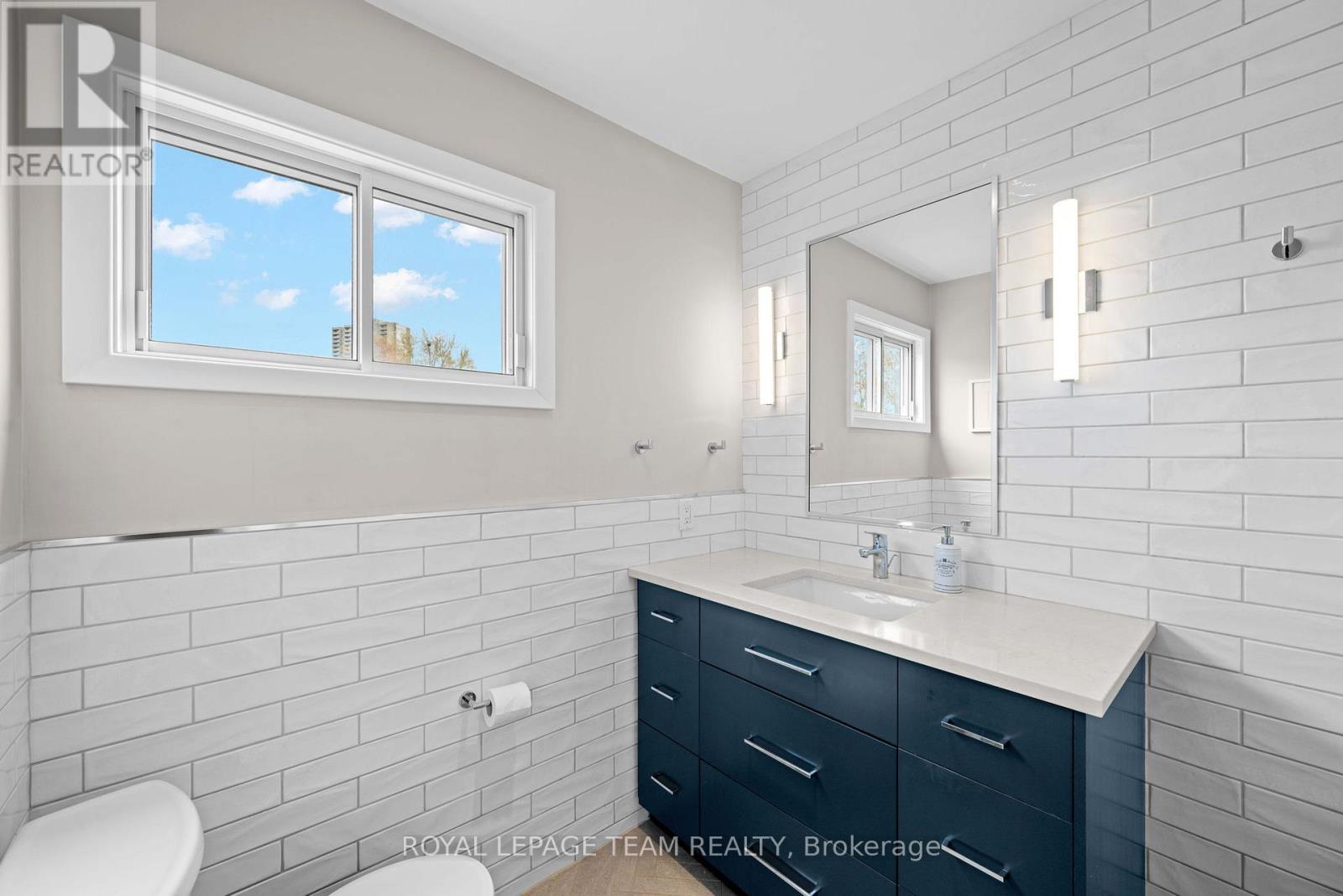 2064 Neepawa Avenue, Ottawa, Ontario K2A 3L6 - Photo 15 - X13116986