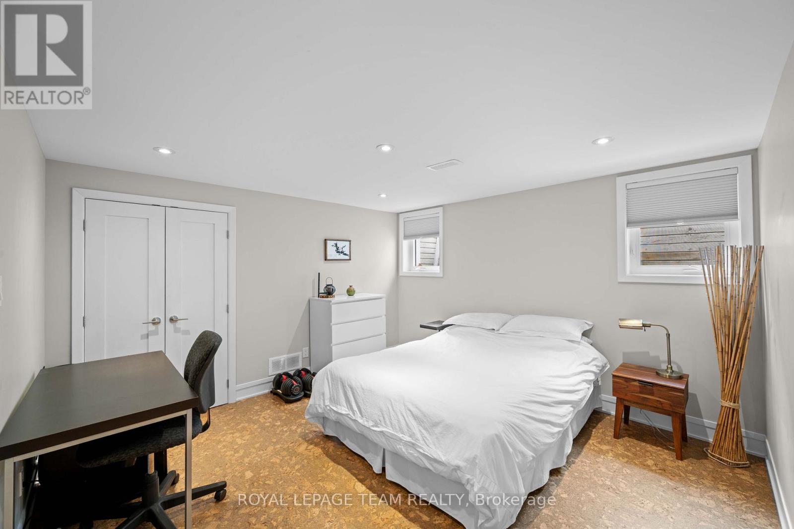 2064 Neepawa Avenue, Ottawa, Ontario K2A 3L6 - Photo 17 - X13116986