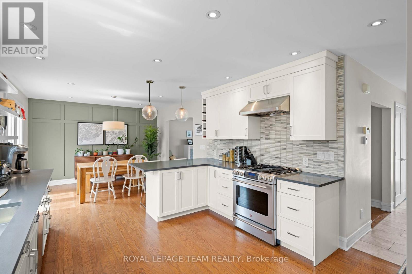 2064 Neepawa Avenue, Ottawa, Ontario K2A 3L6 - Photo 8 - X13116986