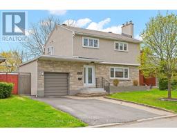 2064 NEEPAWA AVENUE, Ottawa, Ontario