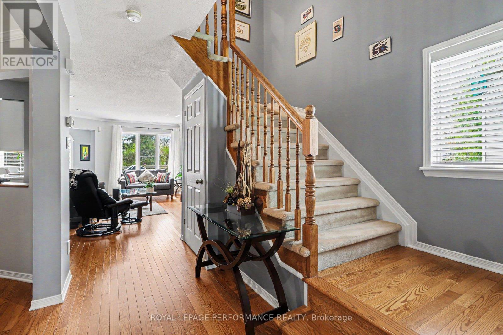 1702 Jobin Crescent, Ottawa, Ontario K1J 1C5 - Photo 5 - X13117006