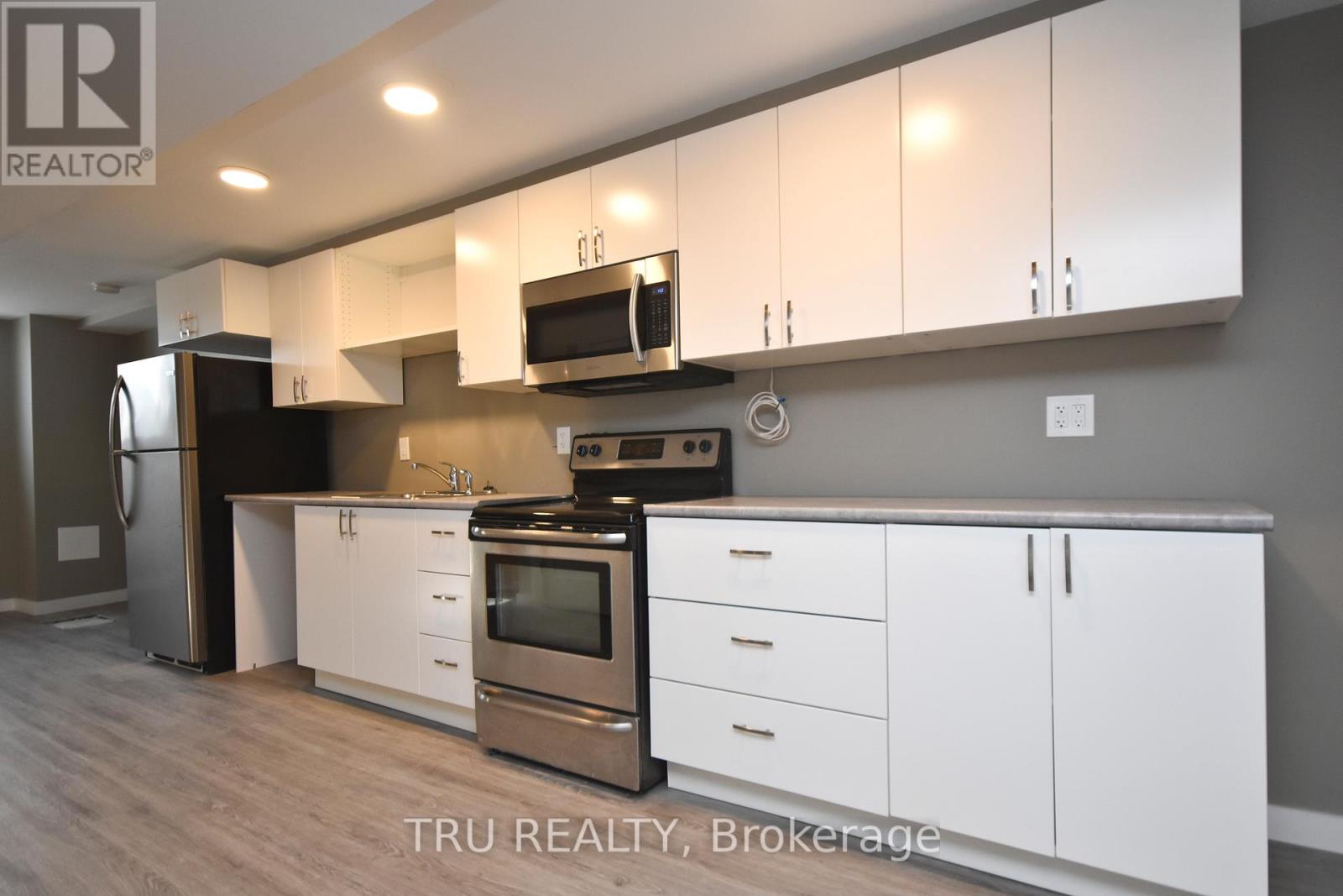 B - 1259 Maitland Avenue, Ottawa, Ontario K2C 2C4 - Photo 5 - X13117032