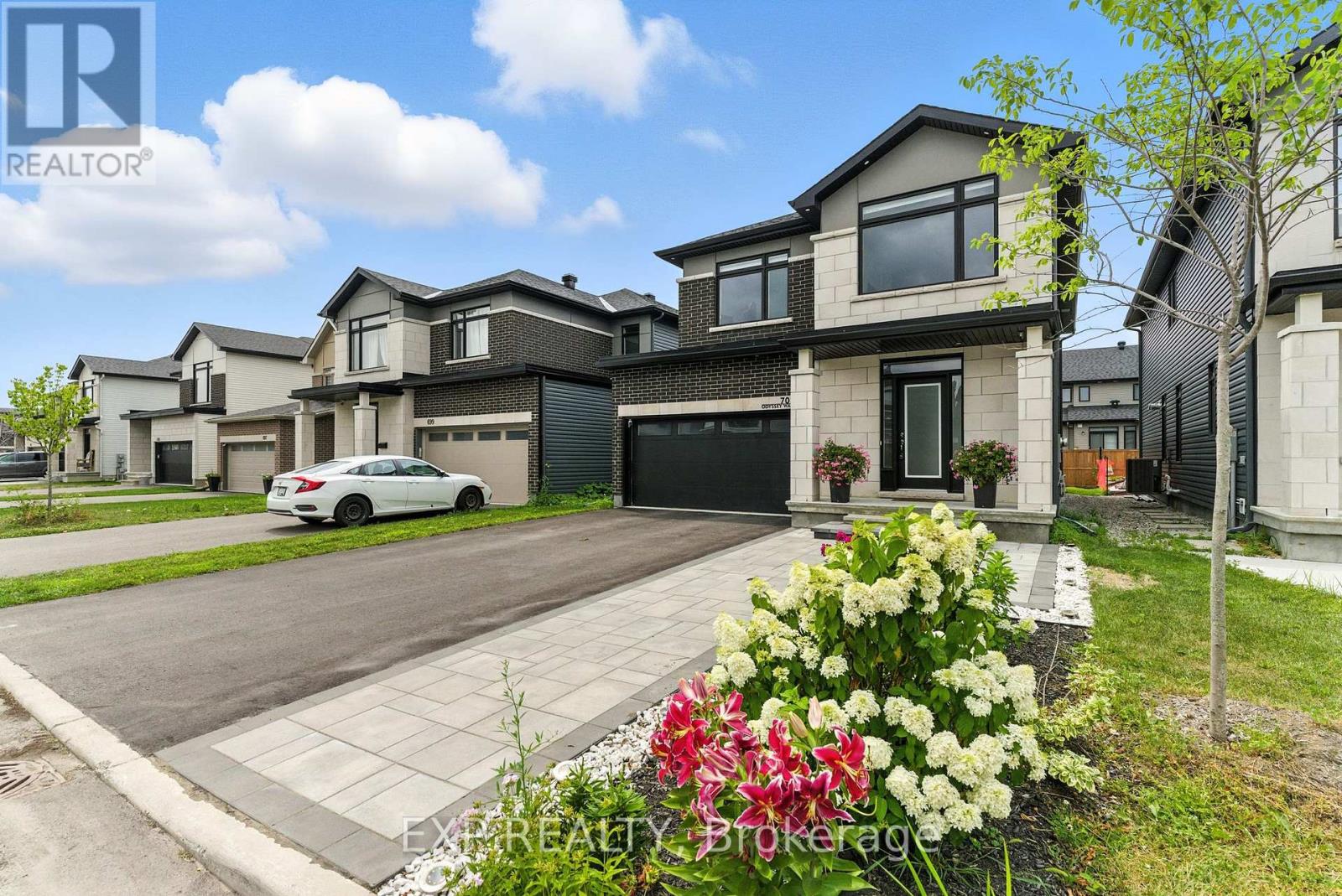 701 Odyssey Way, Ottawa, Ontario  K1T 0V3 - Photo 2 - X13117142