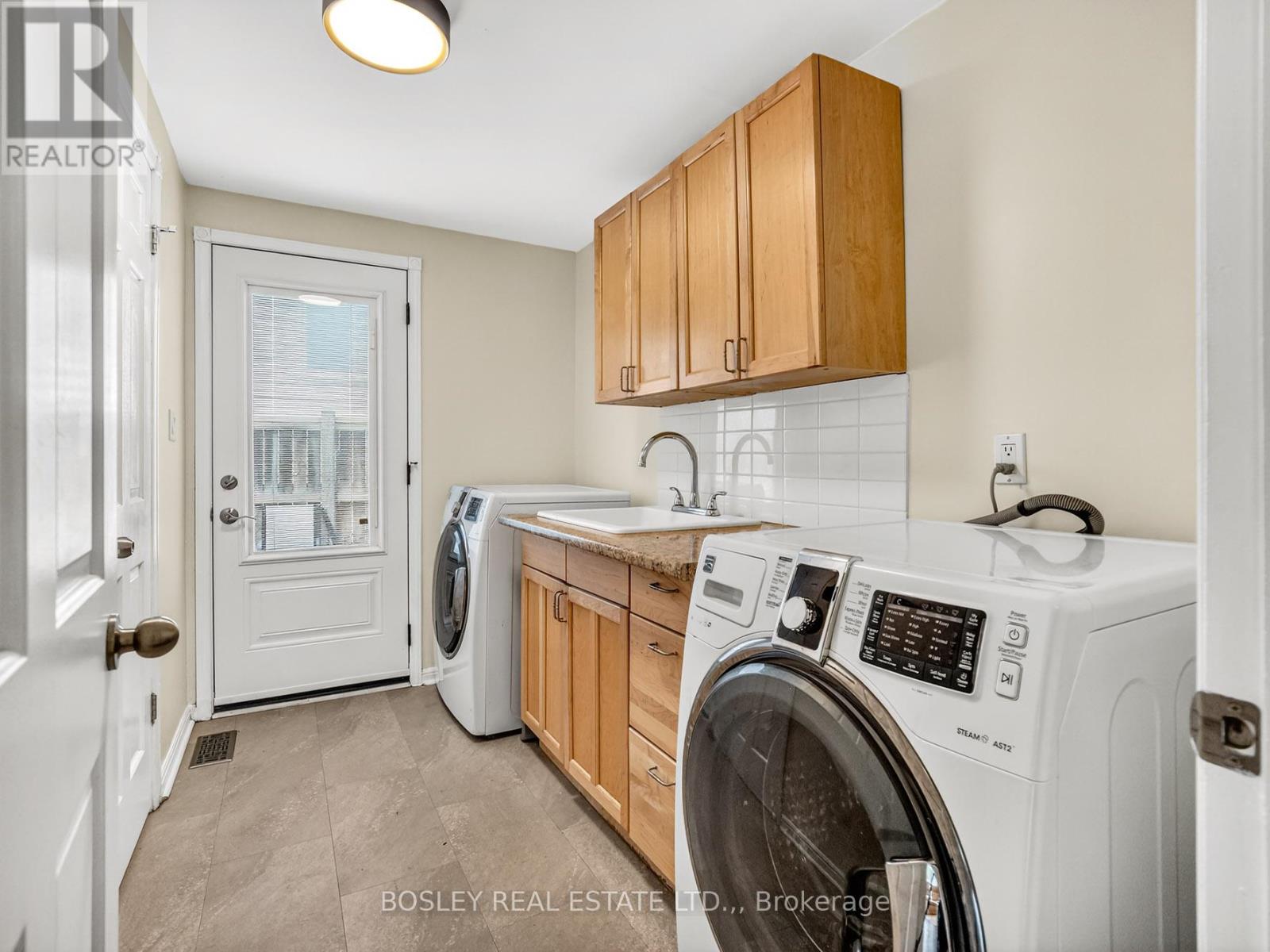 61 October Drive, St. Catharines, Ontario  L2N 6J4 - Photo 20 - X13117148