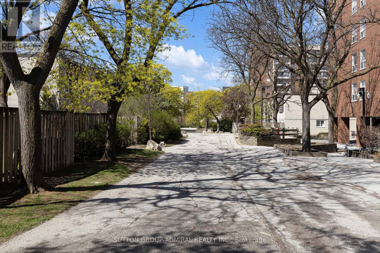 11 - 21 Four Winds Drive, Toronto, Ontario  M3J 1K7 - Photo 32 - W13074774