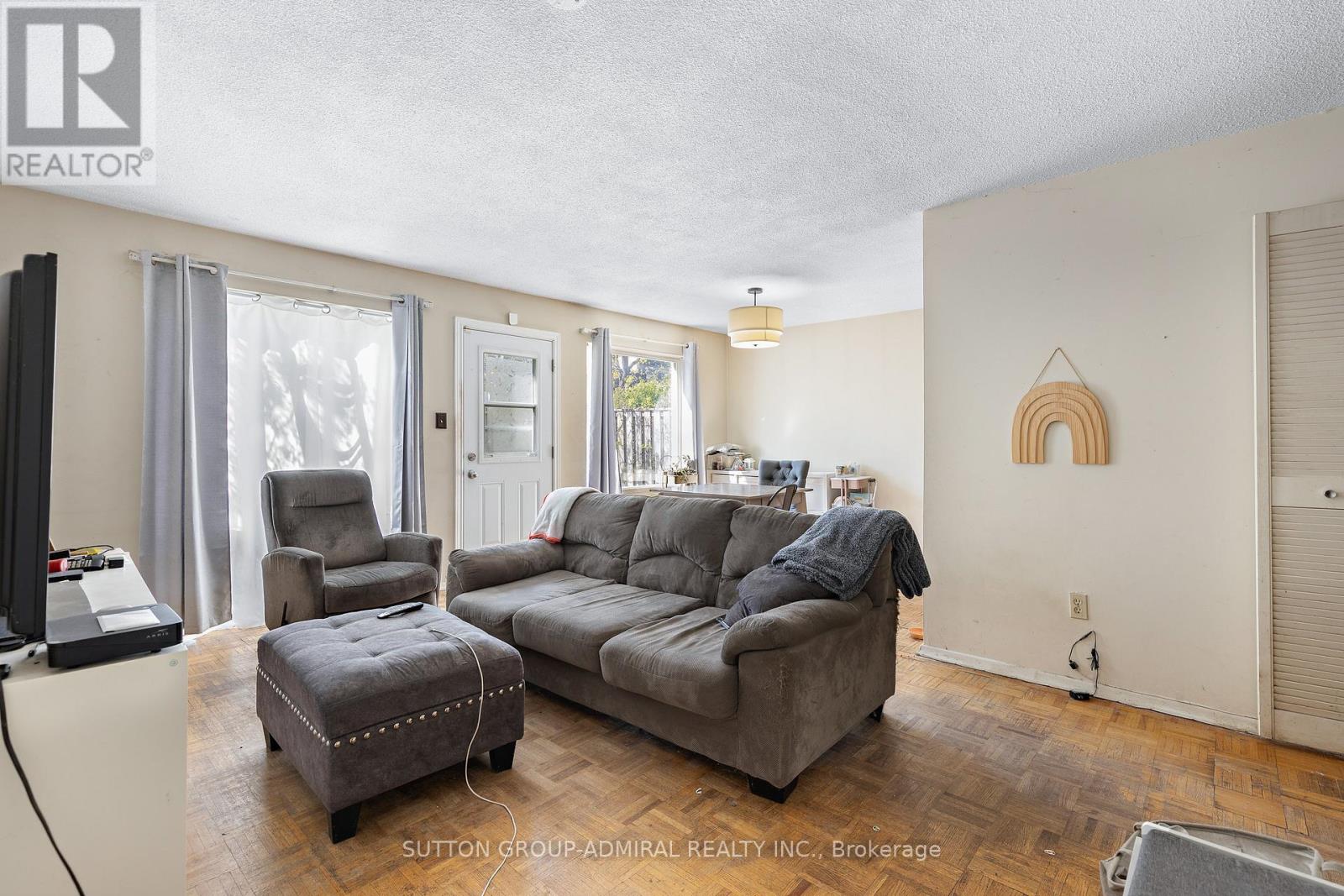11 - 21 Four Winds Drive, Toronto, Ontario  M3J 1K7 - Photo 4 - W13074774