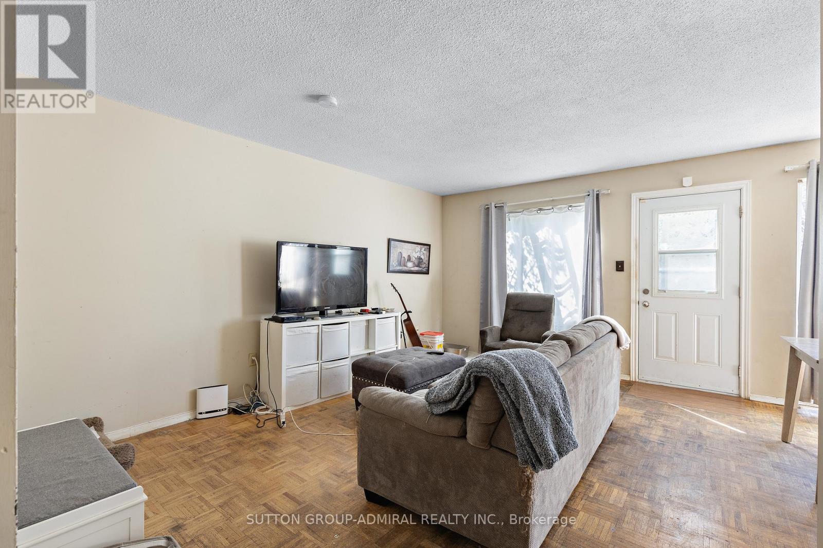 11 - 21 Four Winds Drive, Toronto, Ontario  M3J 1K7 - Photo 5 - W13074774