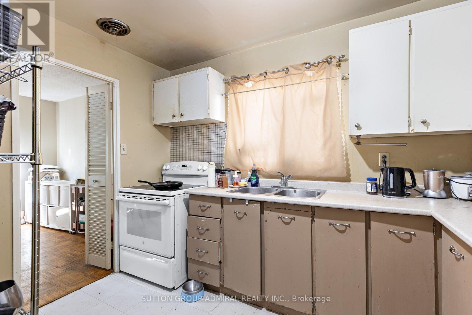 11 - 21 Four Winds Drive, Toronto, Ontario  M3J 1K7 - Photo 14 - W13074774