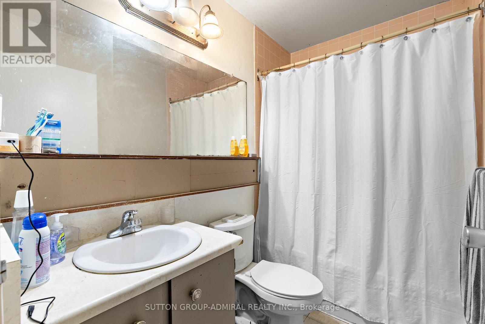 11 - 21 Four Winds Drive, Toronto, Ontario  M3J 1K7 - Photo 23 - W13074774