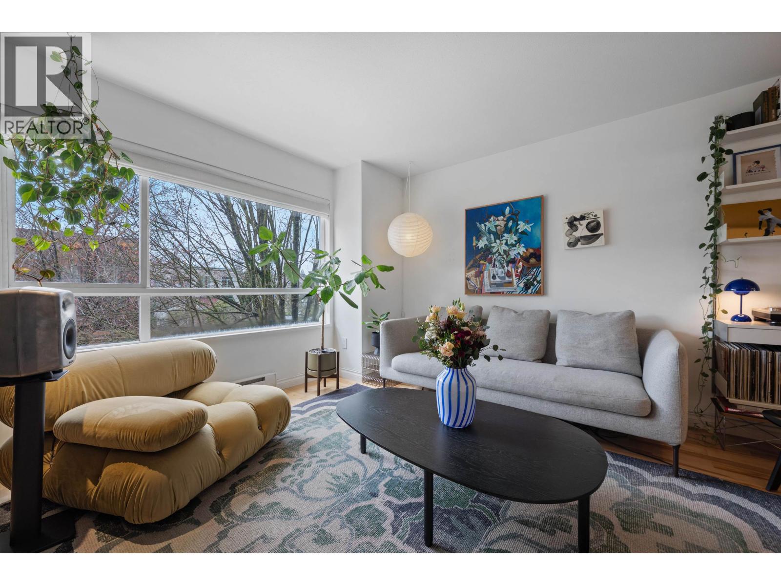 303 2688 Watson Street, Vancouver, British Columbia  V5T 4T6 - Photo 4 - R3113589