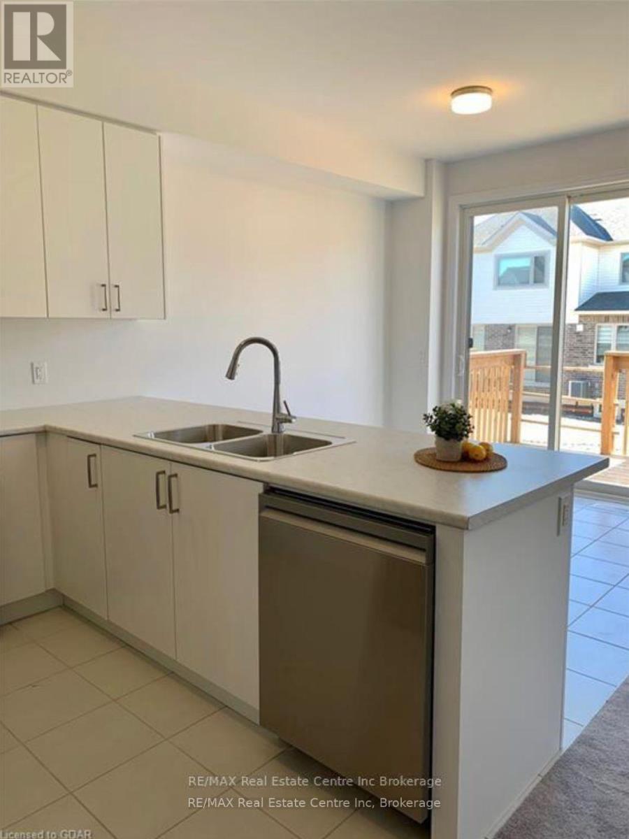 211 Farley Road, Centre Wellington, Ontario  N1M 0J2 - Photo 7 - X13117058