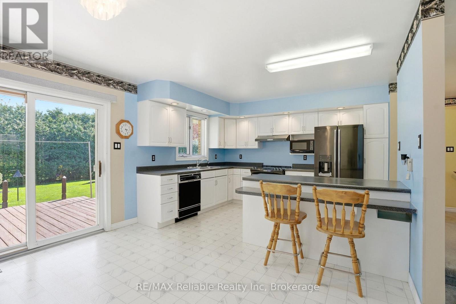 235 Willis Way, South Huron, Ontario  N0M 1S2 - Photo 10 - X13117062