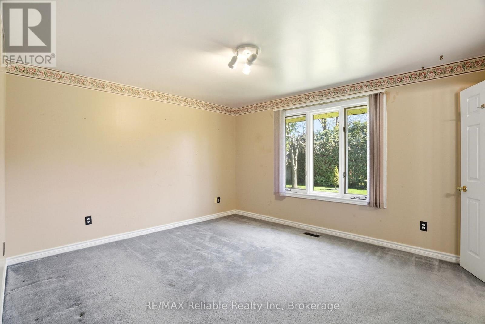 235 Willis Way, South Huron, Ontario  N0M 1S2 - Photo 15 - X13117062