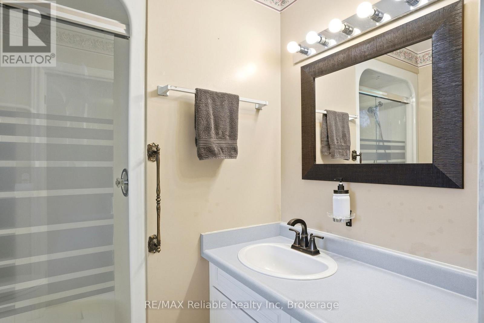 235 Willis Way, South Huron, Ontario  N0M 1S2 - Photo 17 - X13117062