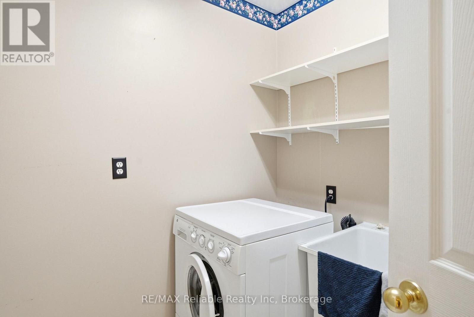 235 Willis Way, South Huron, Ontario  N0M 1S2 - Photo 20 - X13117062