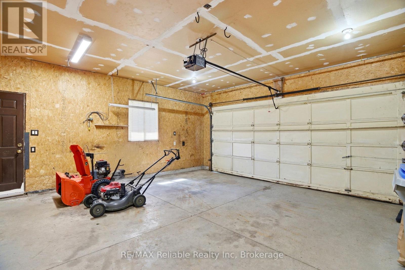 235 Willis Way, South Huron, Ontario  N0M 1S2 - Photo 24 - X13117062