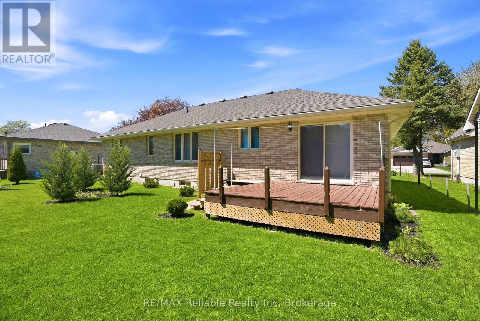 235 Willis Way, South Huron, Ontario  N0M 1S2 - Photo 27 - X13117062