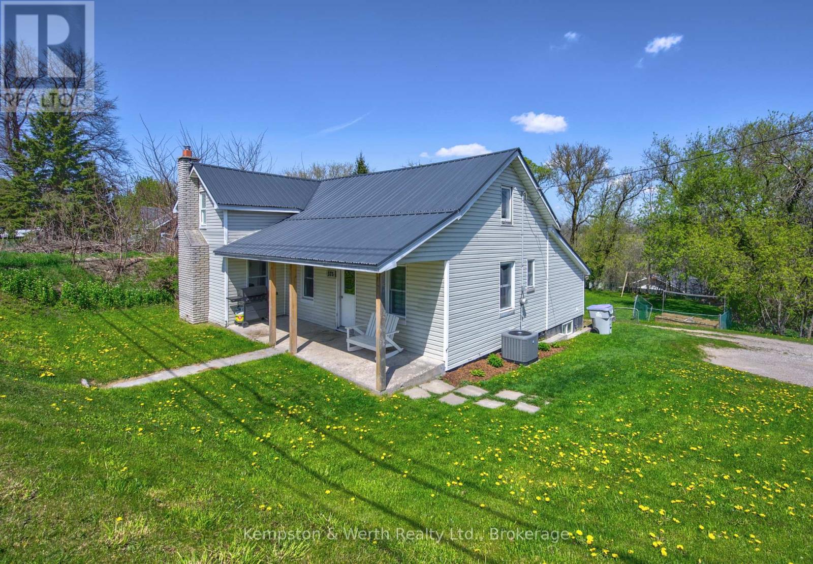 573 QUEEN STREET E, St. Marys, Ontario