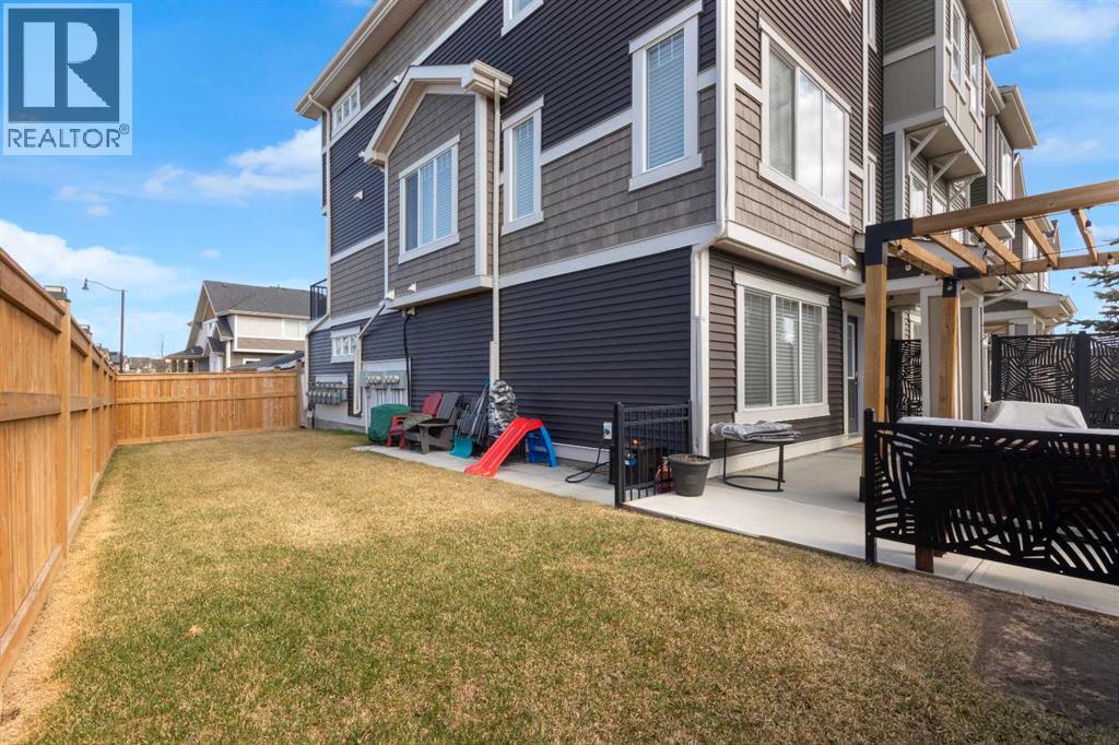216 Sundown Road, Cochrane, Alberta  T4C 2M5 - Photo 35 - A2308821