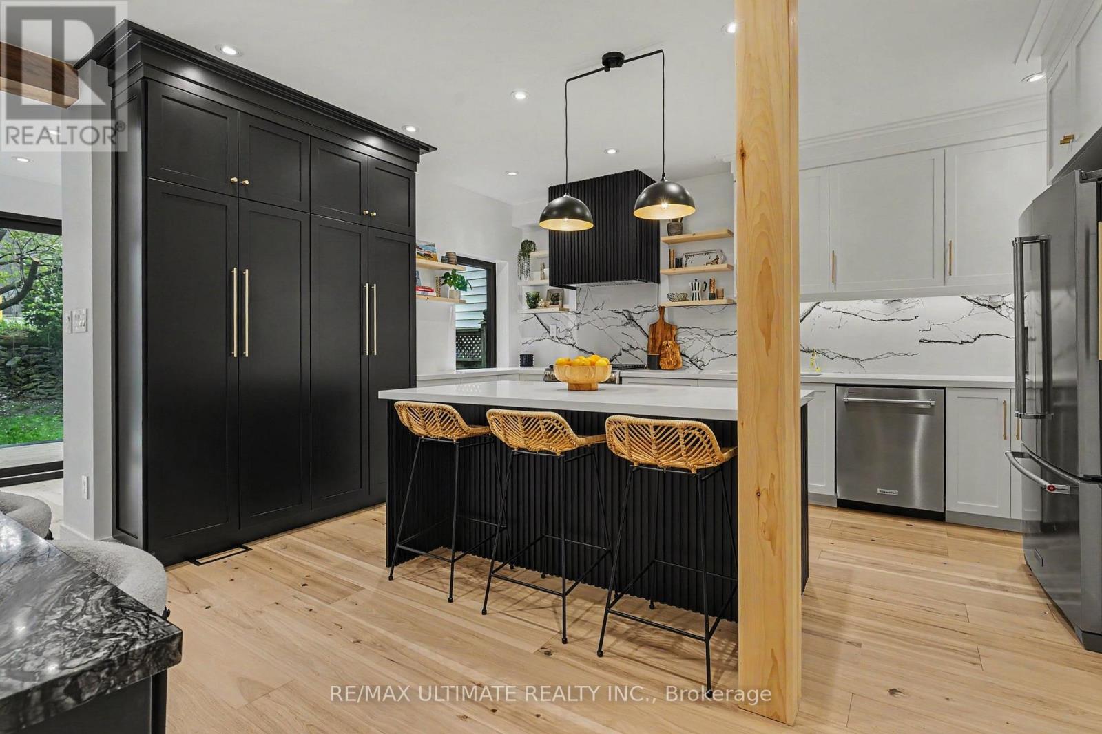 89 Alberta Avenue W, Toronto, Ontario  M6H 2R7 - Photo 30 - C13117082