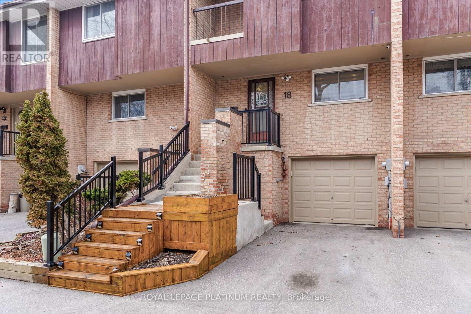 9 - 18 Cotton Downway, Toronto, Ontario  M2J 4V7 - Photo 2 - C13117092